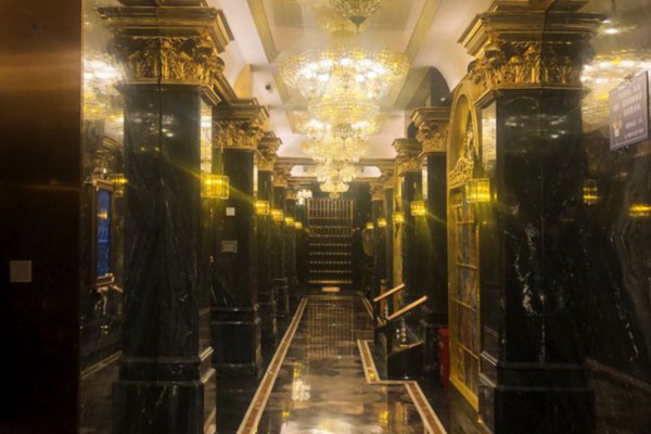 成都古镇老汉养生茶韵，休闲时光秘籍(成都古镇老茶馆)